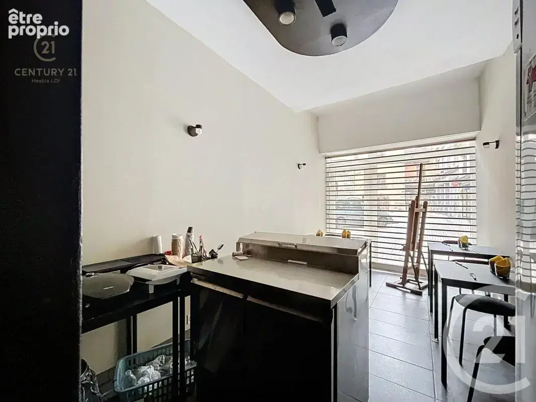 Local commercial - photo 2