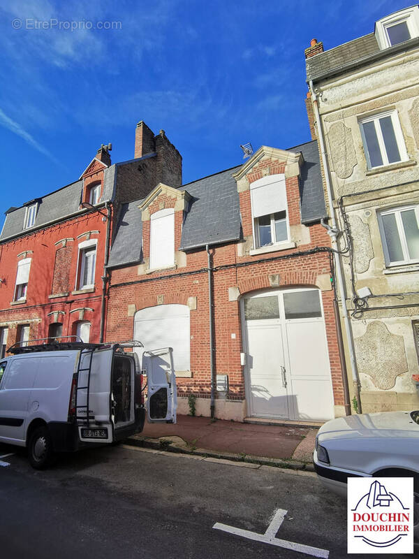 Appartement à ABBEVILLE