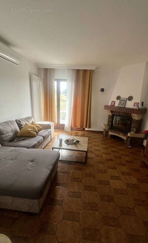 Maison à LES ABRETS