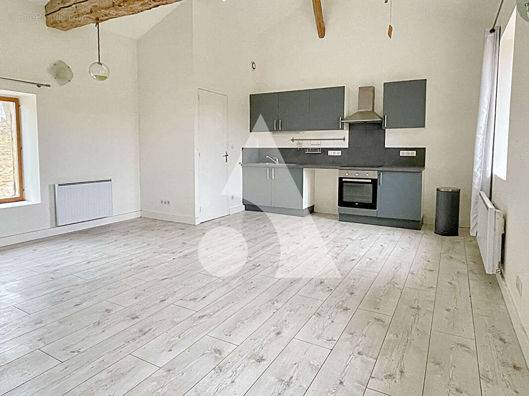 Maison Gleize 4 pièce(s) 140 m2 - photo 4