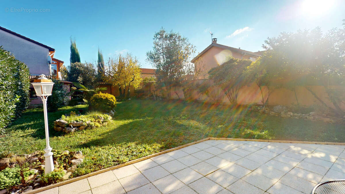 Maison à VENISSIEUX