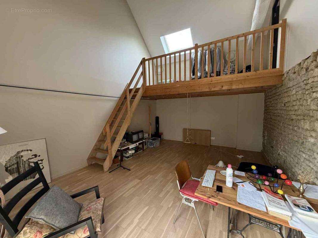 Maison à LE GUE-DE-LA-CHAINE