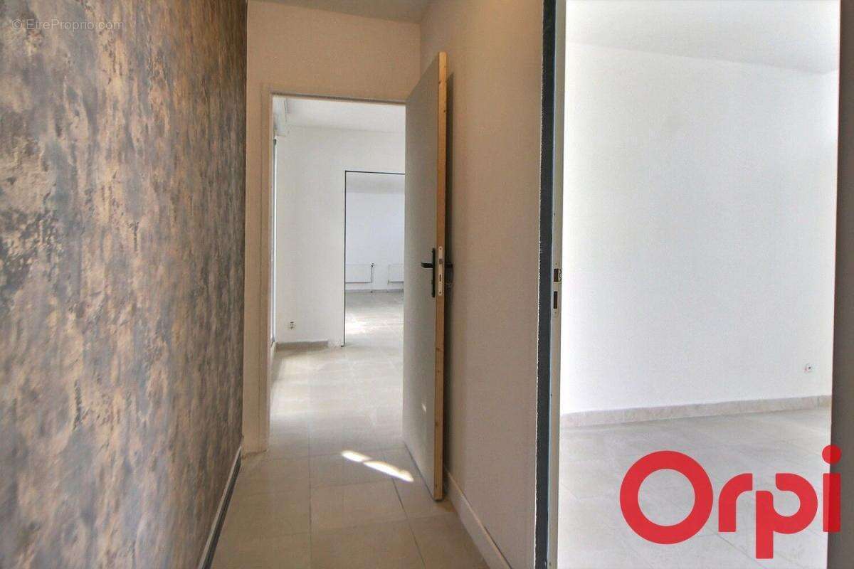 Commerce à MARSEILLE-15E