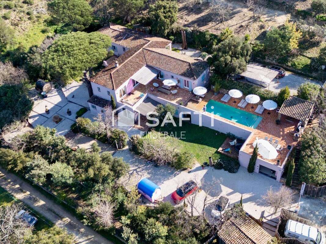 Photo 1 - Maison à GRIMAUD