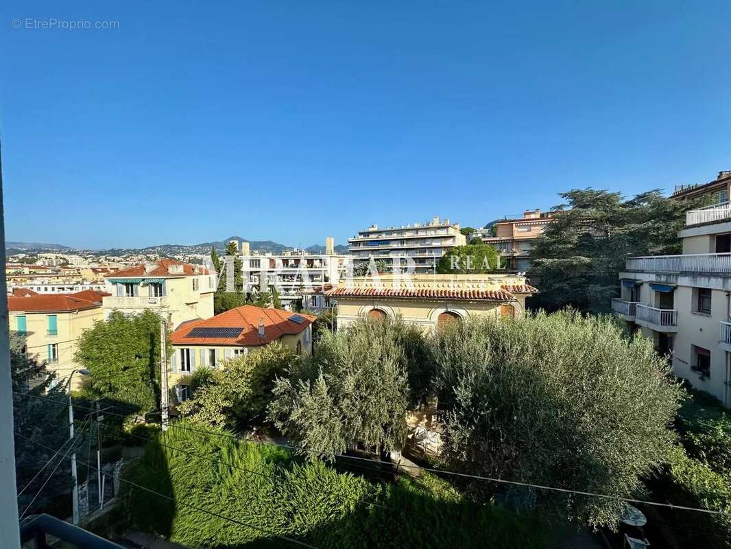 Exclusivité : Appartement Lympia / Port de Nice - photo 9