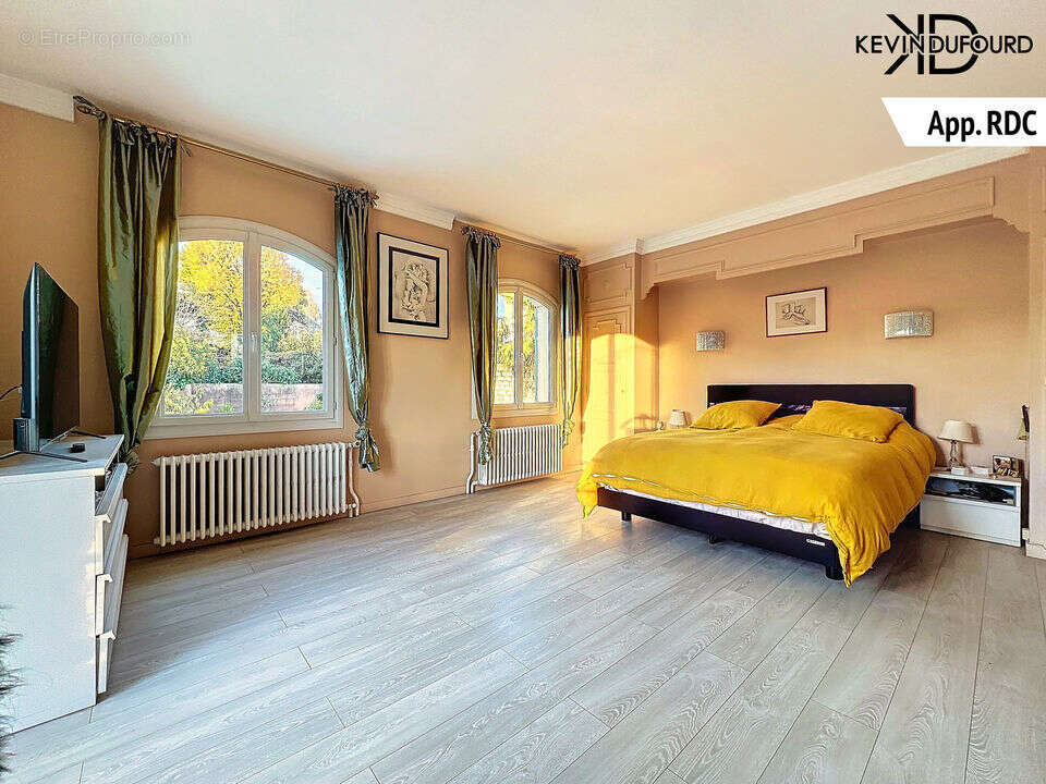 Maison 290 m² à Aubenas  - photo 33