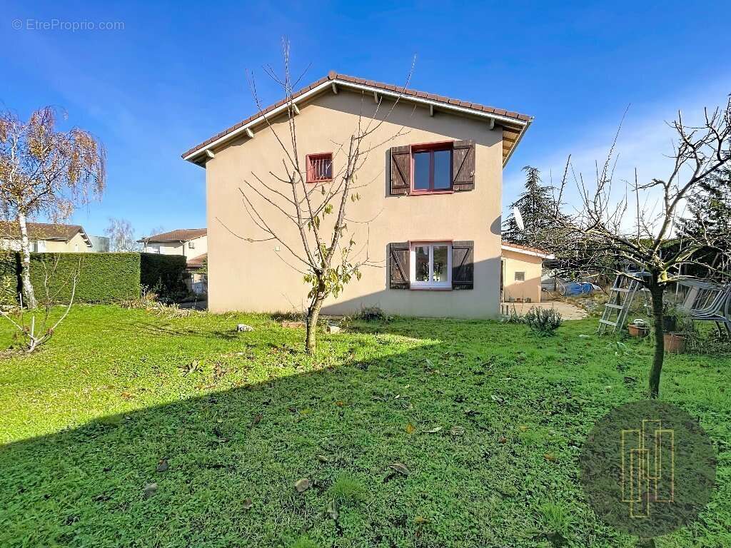 Maison à VILLEFRANCHE-SUR-SAONE