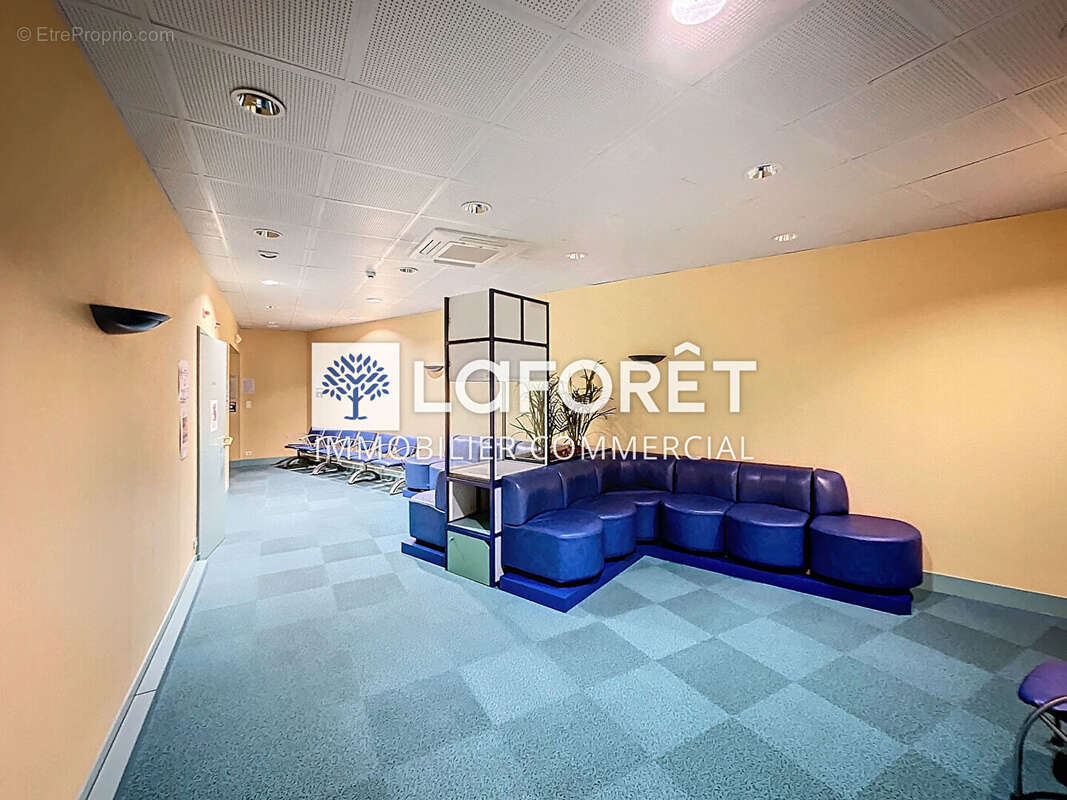 Commerce à PARTHENAY