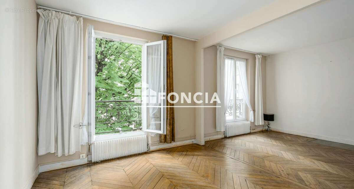 Appartement à PARIS-5E