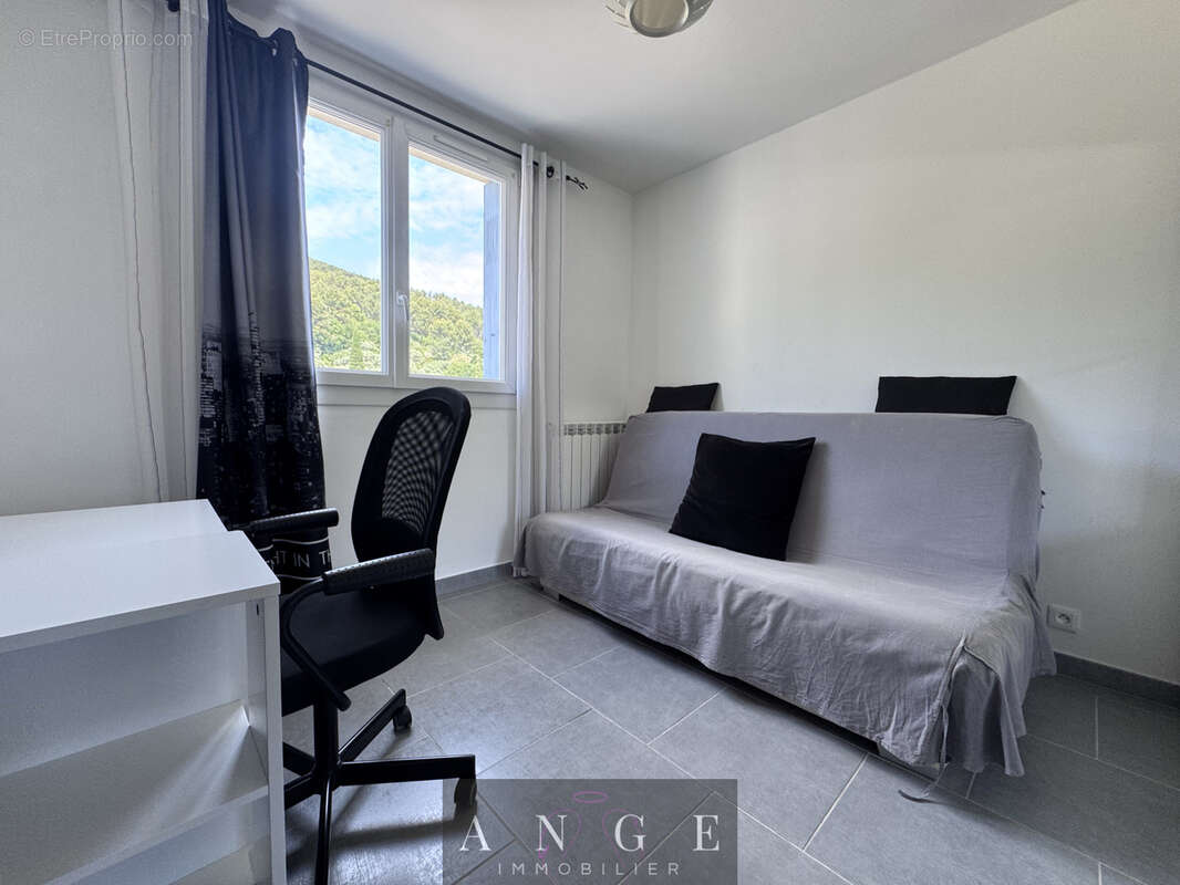 Appartement à LA FARLEDE