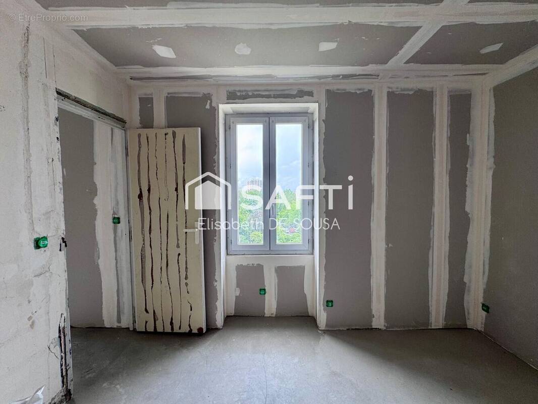 Photo 1 - Appartement à MAISONS-ALFORT