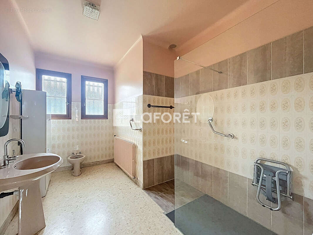 Maison à BOULETERNERE