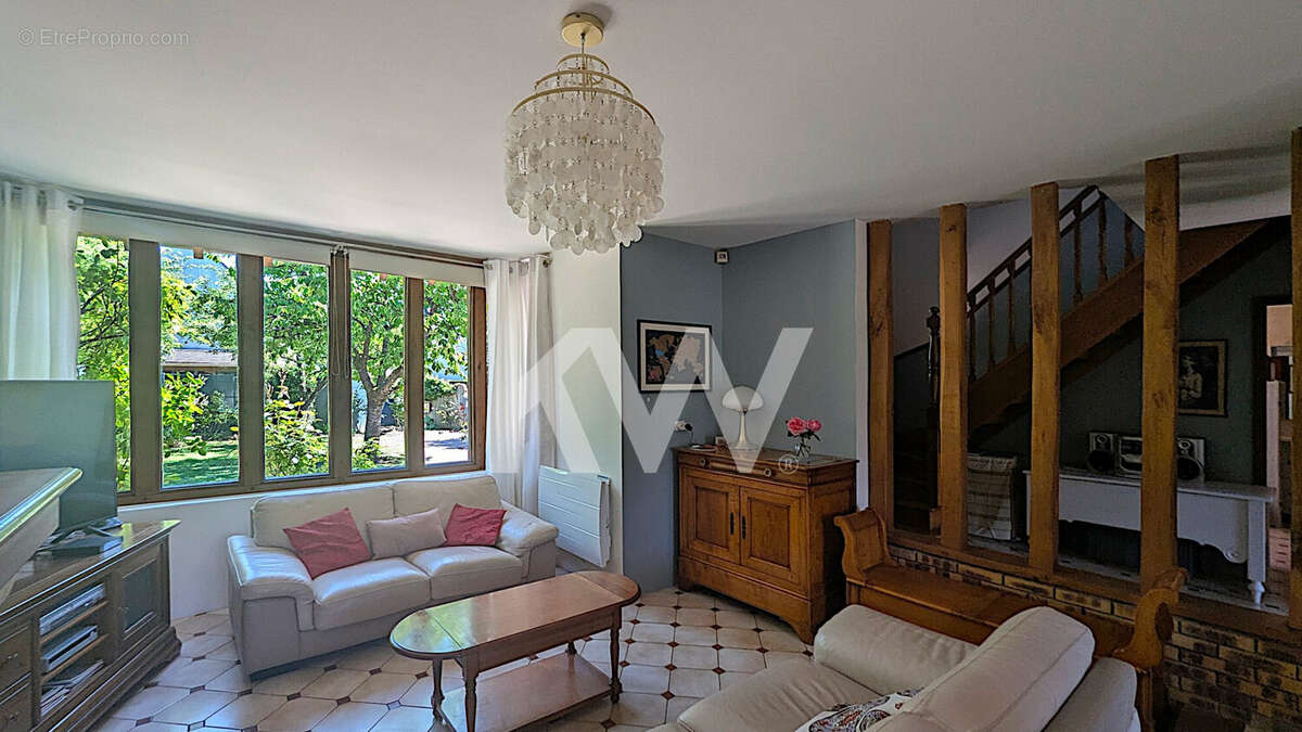 Maison 140 m² à Soisy-Sous-Montmorency  - photo 3