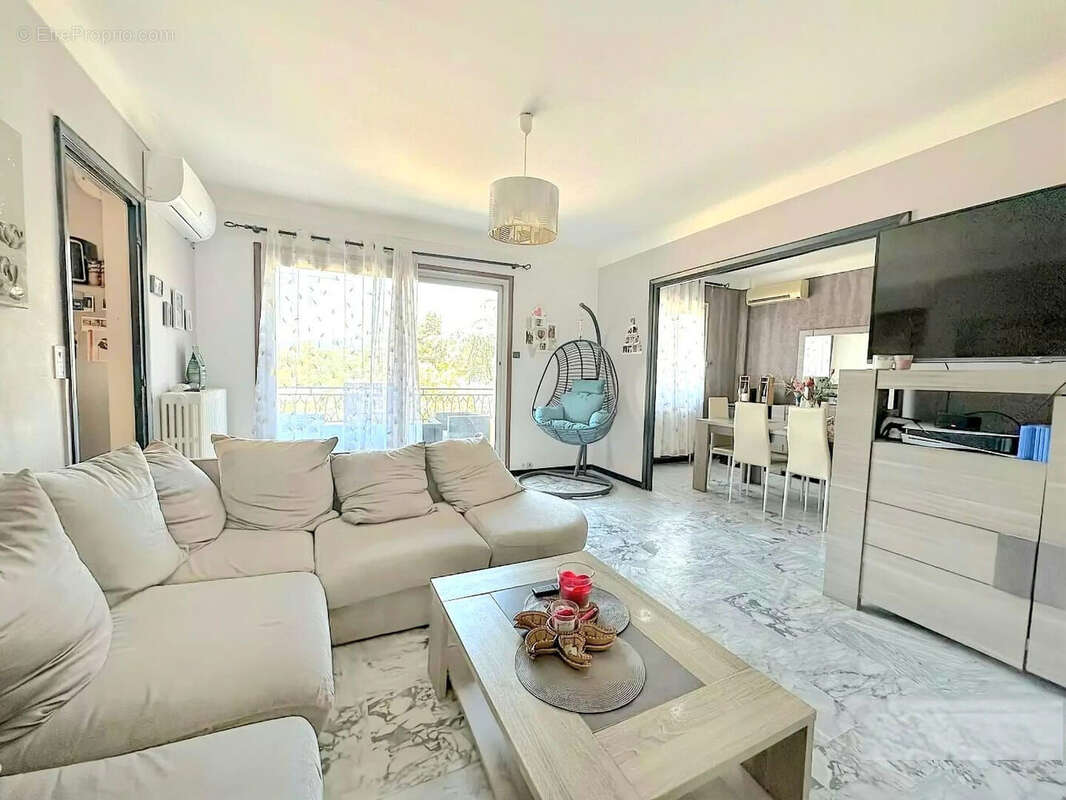 Maison à ROUSSILLON