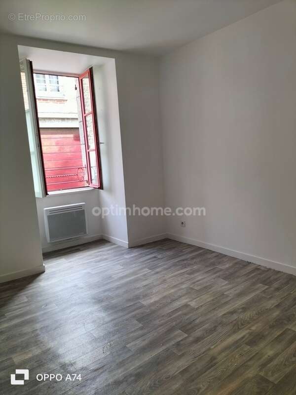 Appartement à BECHEREL
