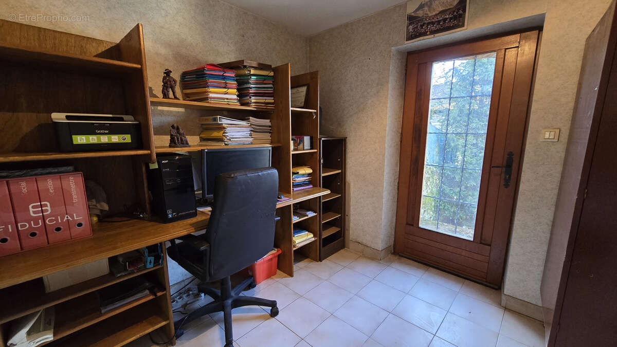 Maison à SAINT-MAXIMIN