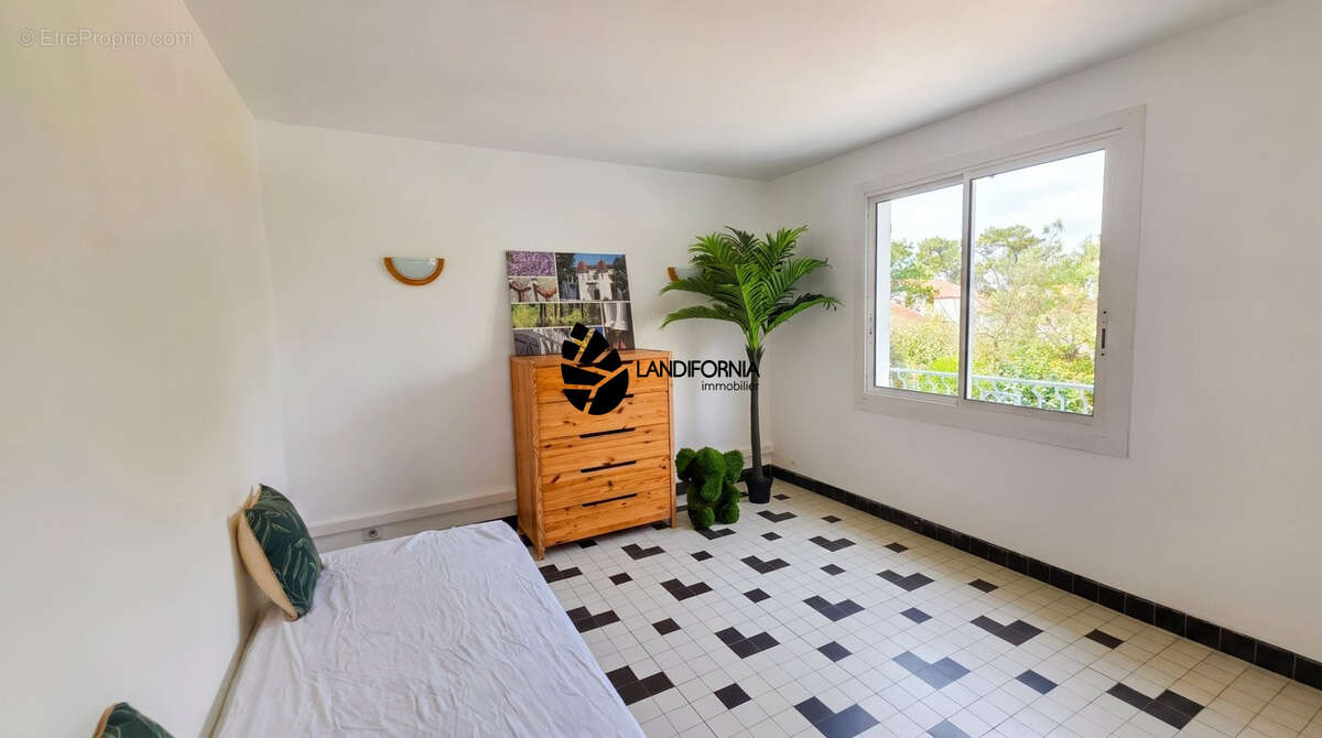Appartement T3 à vendre à Vieux-Boucau-les-Bains   Grand jardin privatif, terrasse et emplacement privilégié e - photo 3