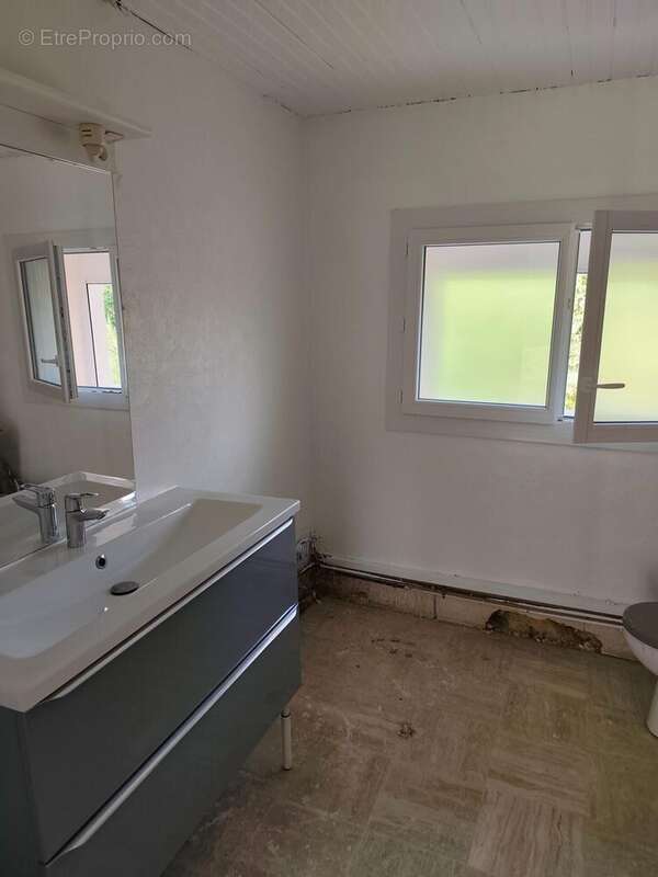 Photo 6 - Maison à ROUVRES-LES-BOIS