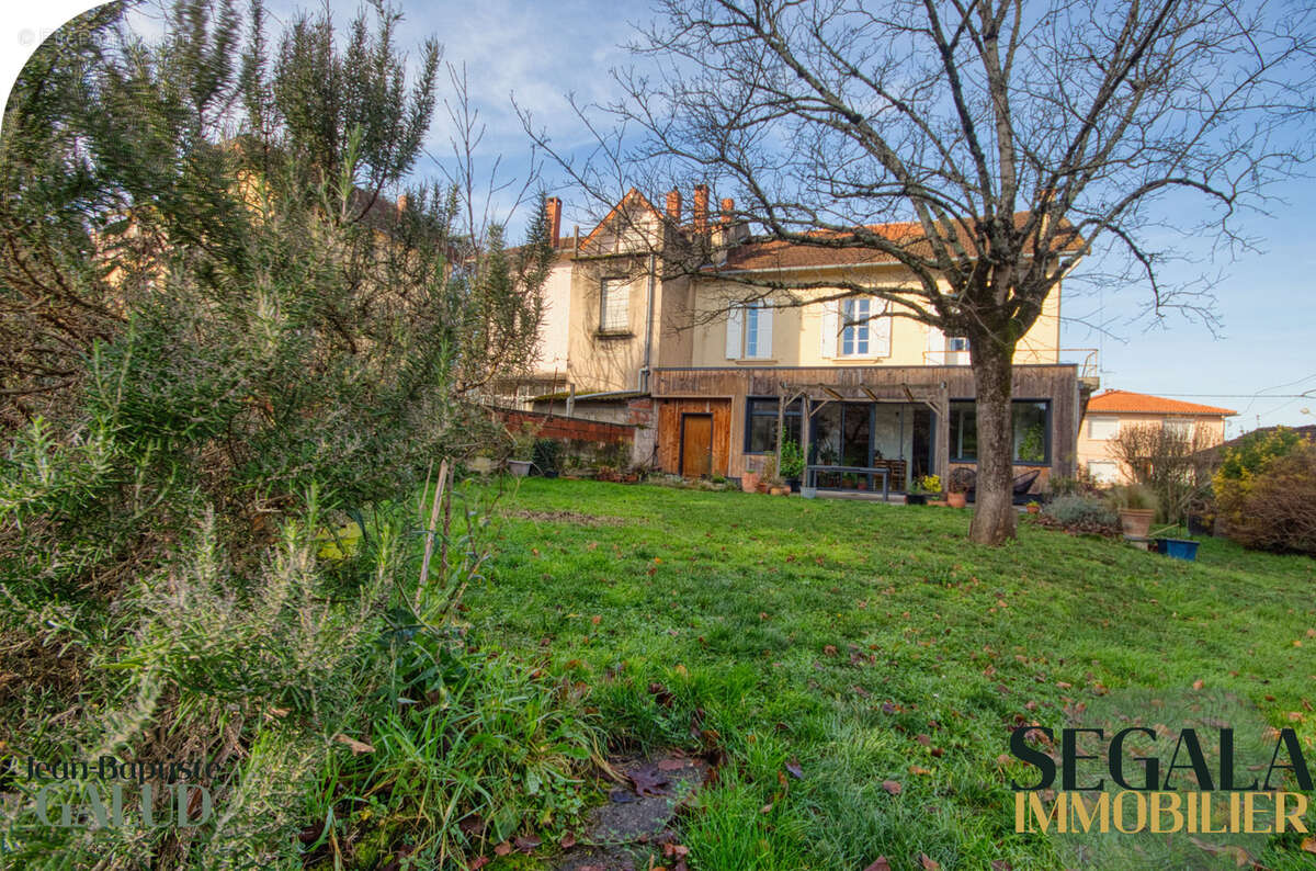 Maison familiale dans le centre ville - photo 26