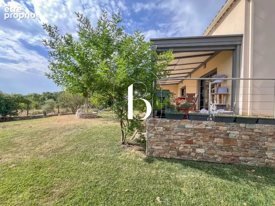 Maison 5 pièces 107 m² à vendre à Barjac (30430) - photo 4