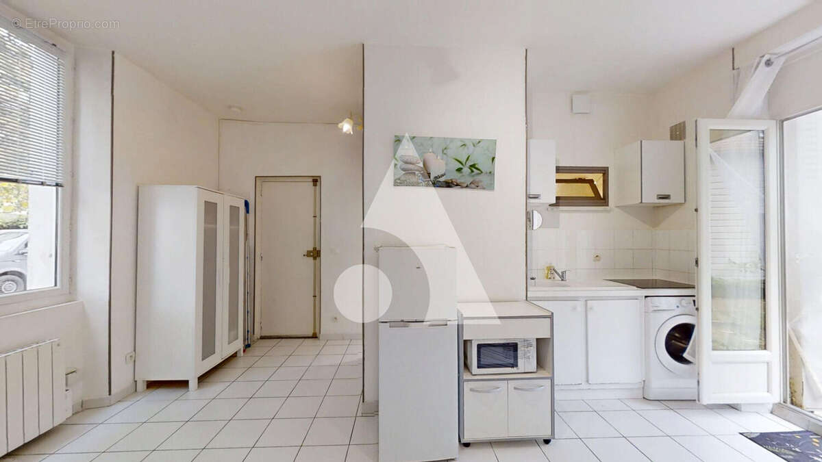 Appartement à LA GARENNE-COLOMBES