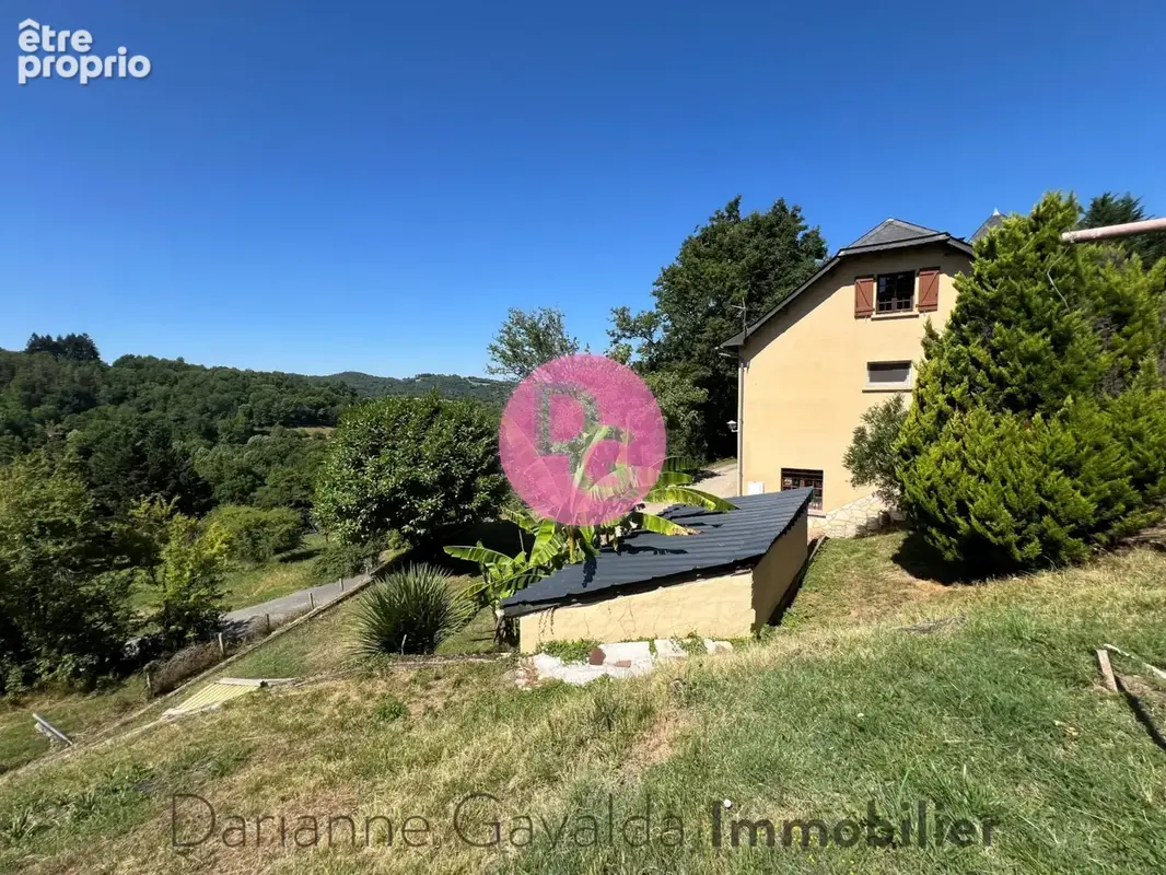 Maison 9 pièces 220 m² à vendre à Firmi (12300) - photo 3