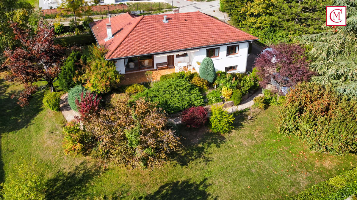 Maison à SAINT-ISMIER