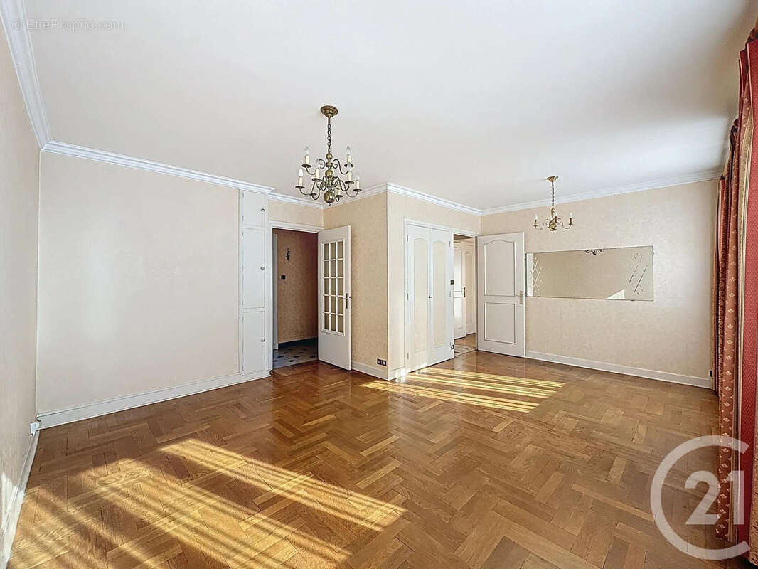 Appartement à LYON-3E