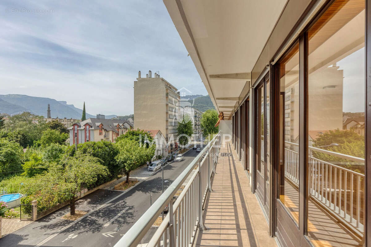 Appartement à GRENOBLE