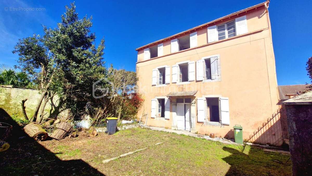 Maison à OSSUN