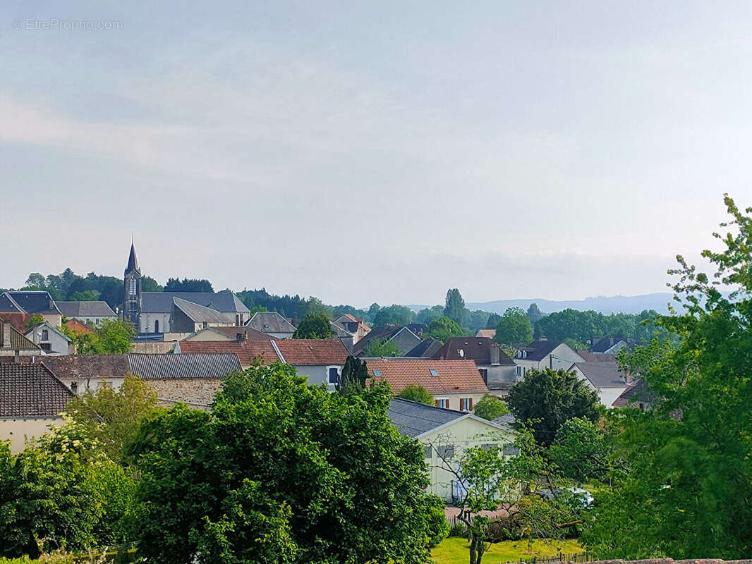 Maison à LA COQUILLE