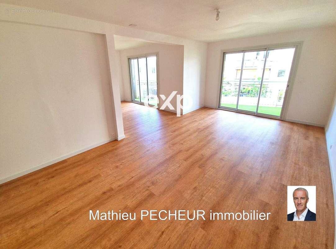 Appartement à SAINT-DENIS
