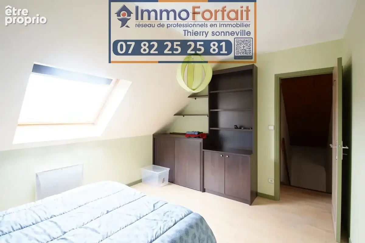 Maison 90 m² à Camphin-En-Carembault  - photo 4