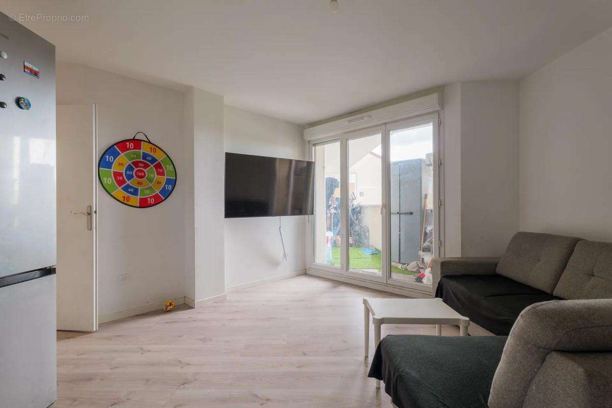 Appartement à LE BLANC-MESNIL