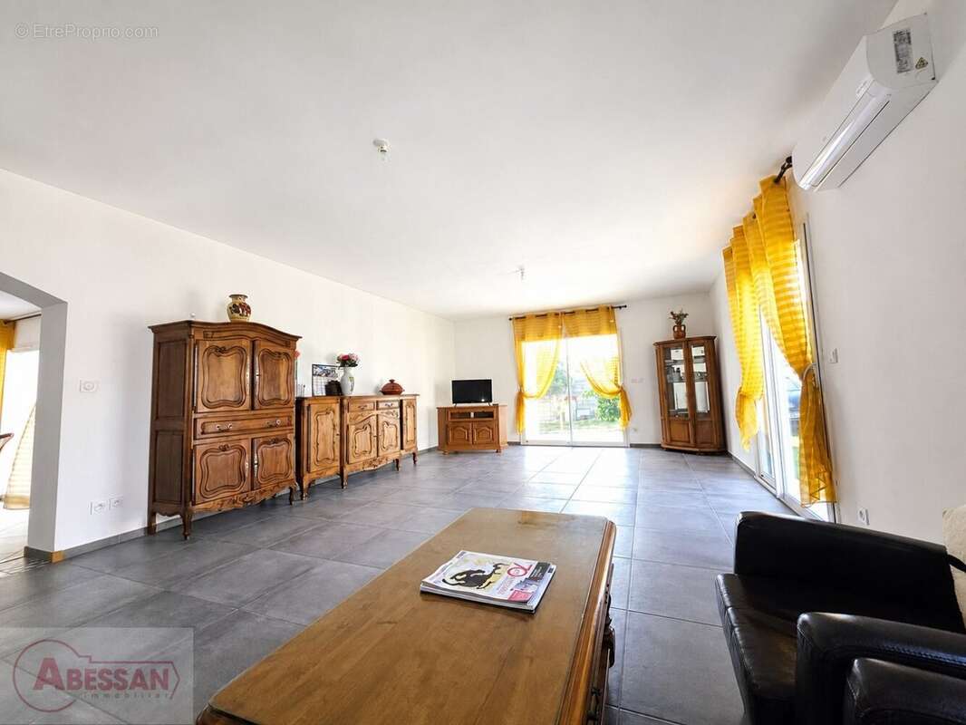 Maison 125 m² à Sommieres  - photo 4