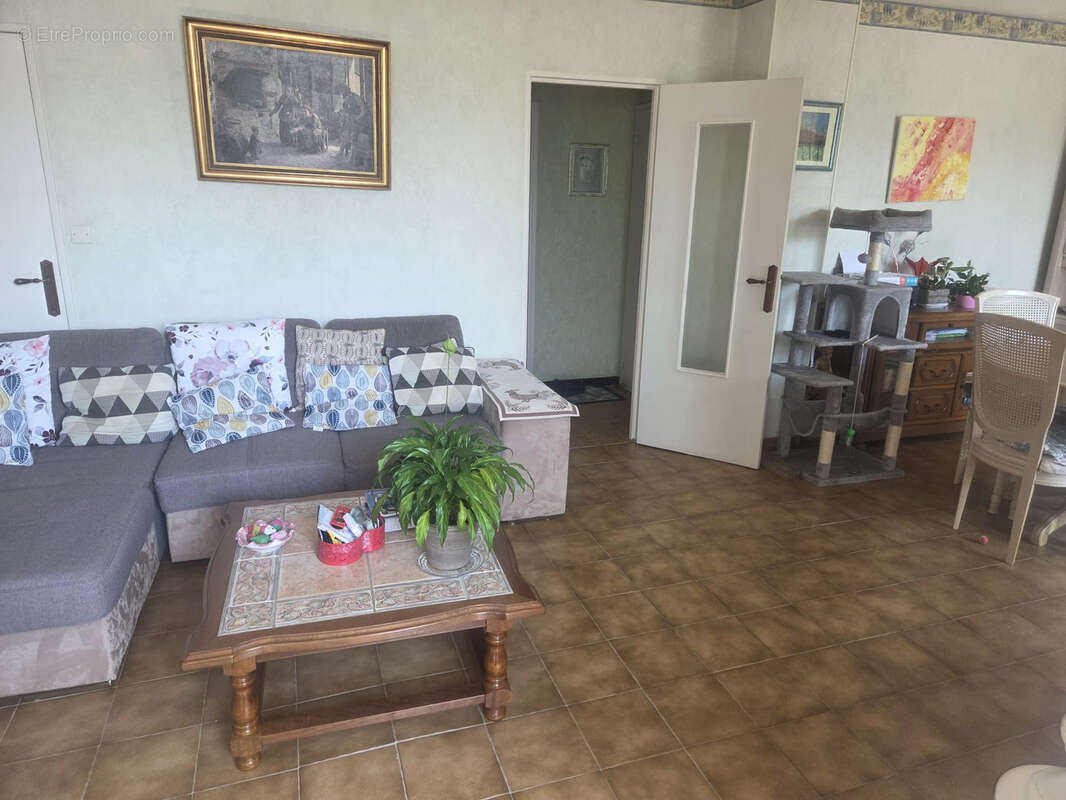 Appartement à MARIGNANE
