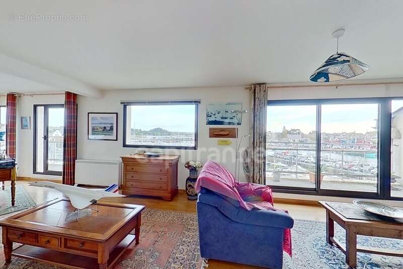 Appartement à PAIMPOL