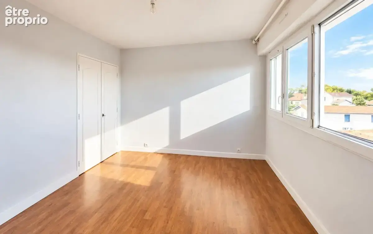 Appartement À Vendre - photo 8