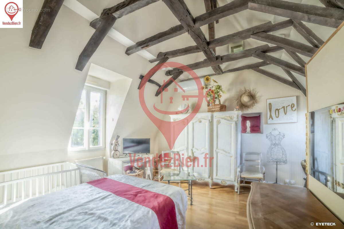 Maison à SAINT-GERMAIN-DU-PUY