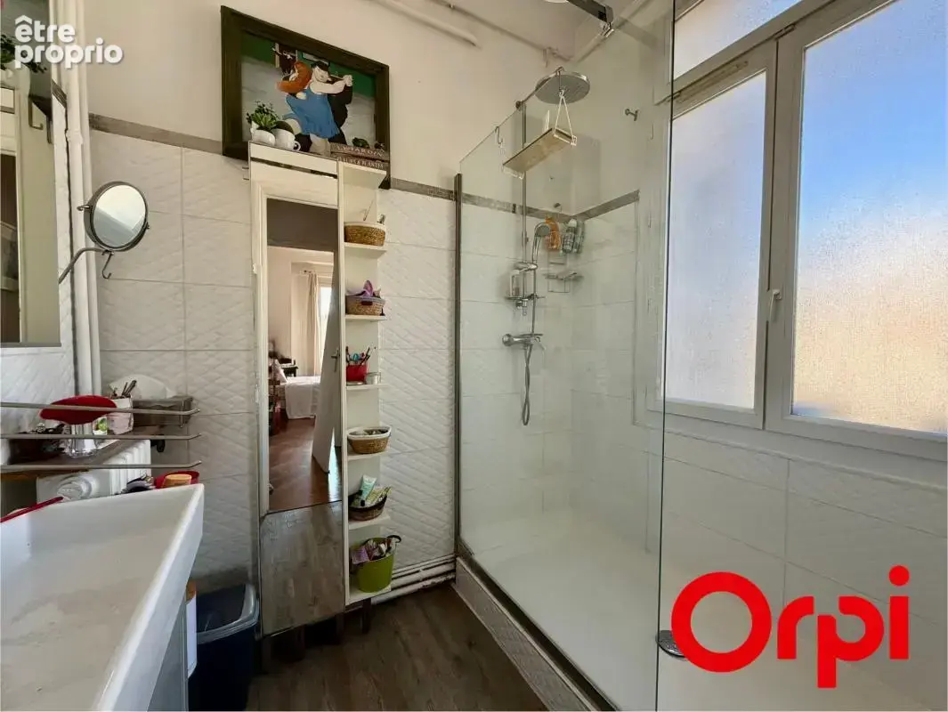 Appartement T4/5 lumineux de 122m² avec balcon et stationnement 13001 - photo 14