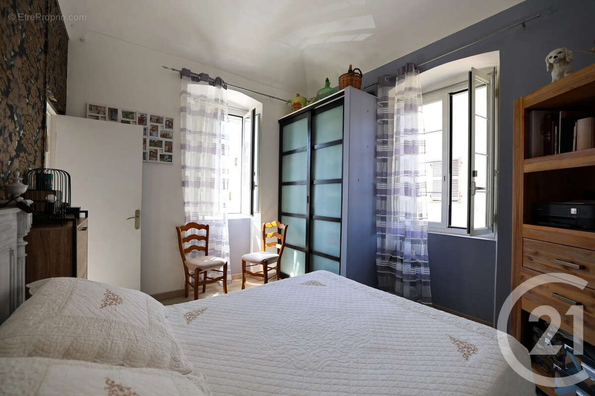 Appartement à LURI