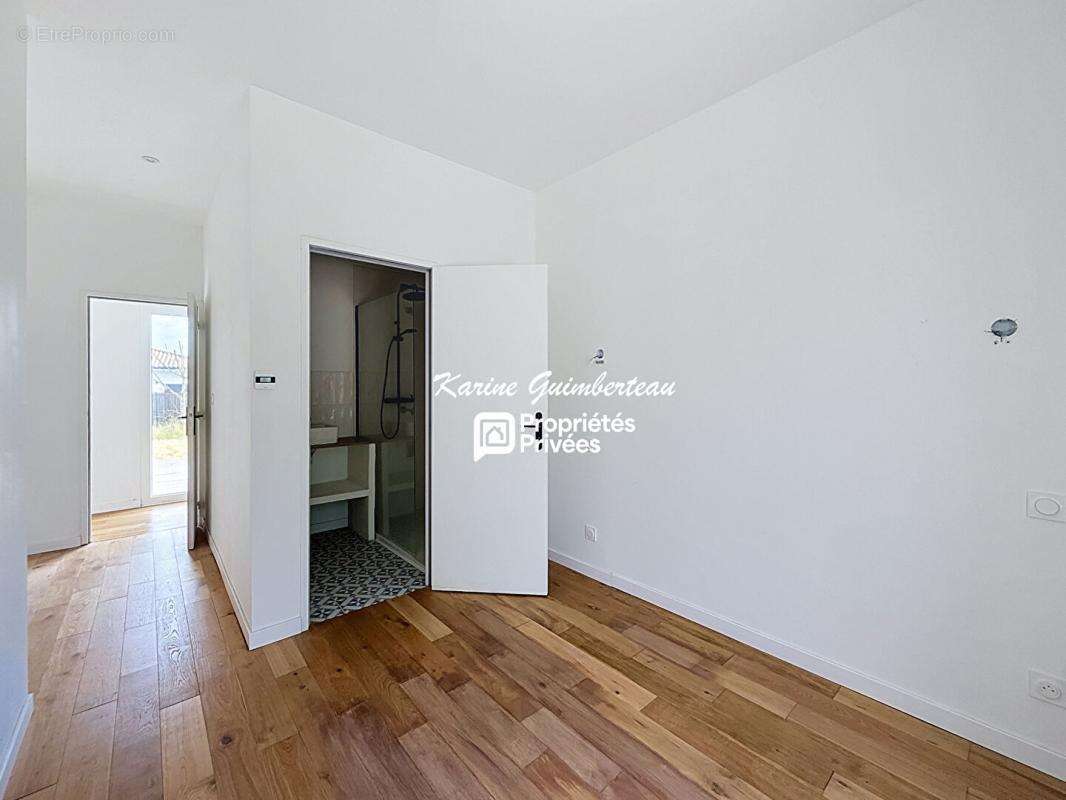 Maison de plain-pied, avec 4 ou 5 chambres, jardin - photo 16
