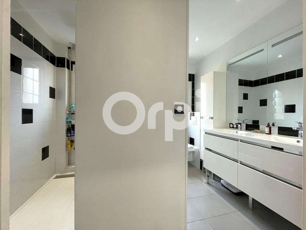 Maison à QUITTEBEUF