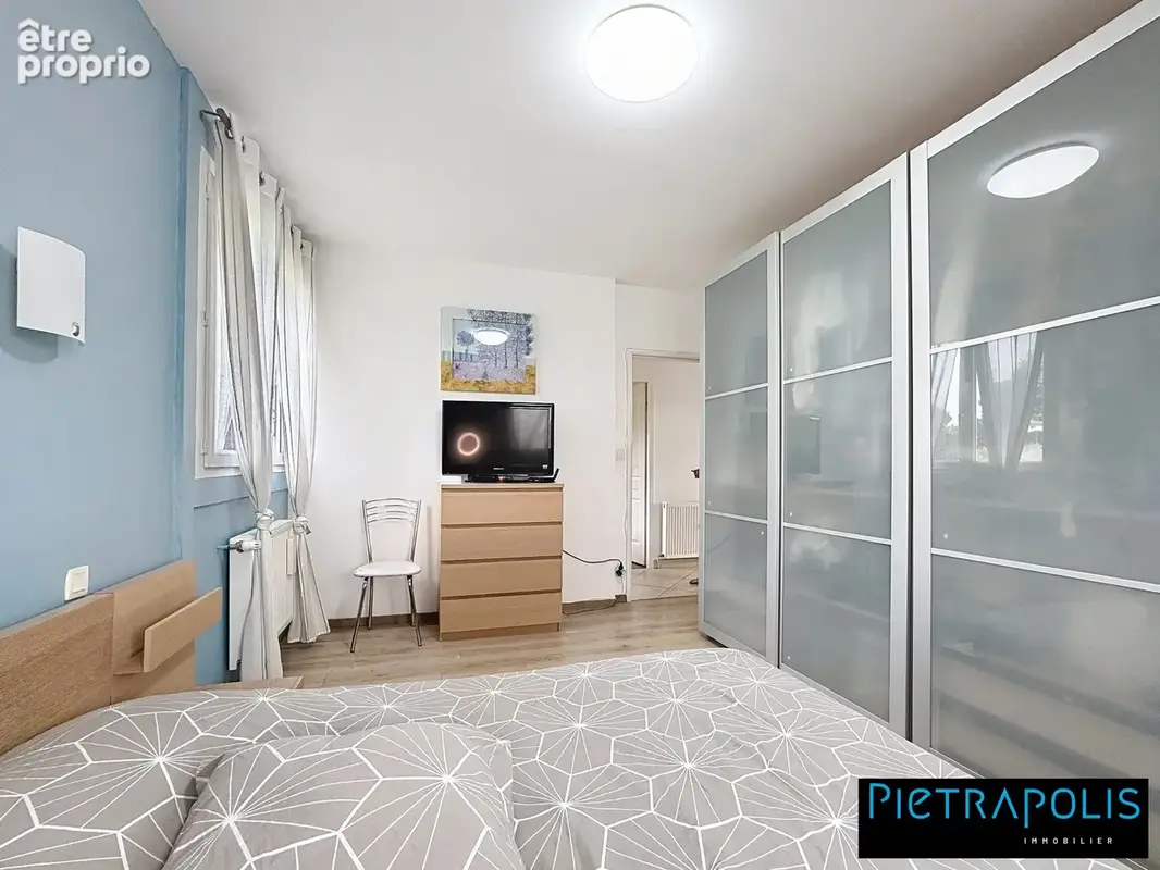Maison 5 pièces 110 m² à vendre à Genilac (42800) - photo 9