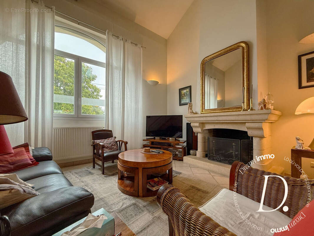 Maison à LE TAILLAN-MEDOC