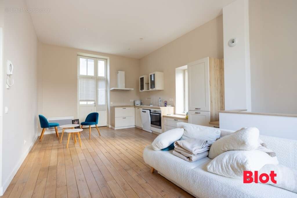 Appartement à LA RICHARDAIS