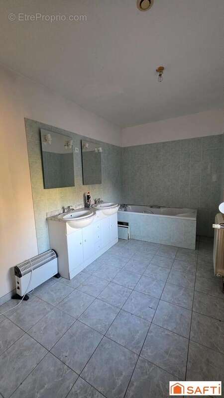 Photo 8 - Maison à SAINT-QUENTIN