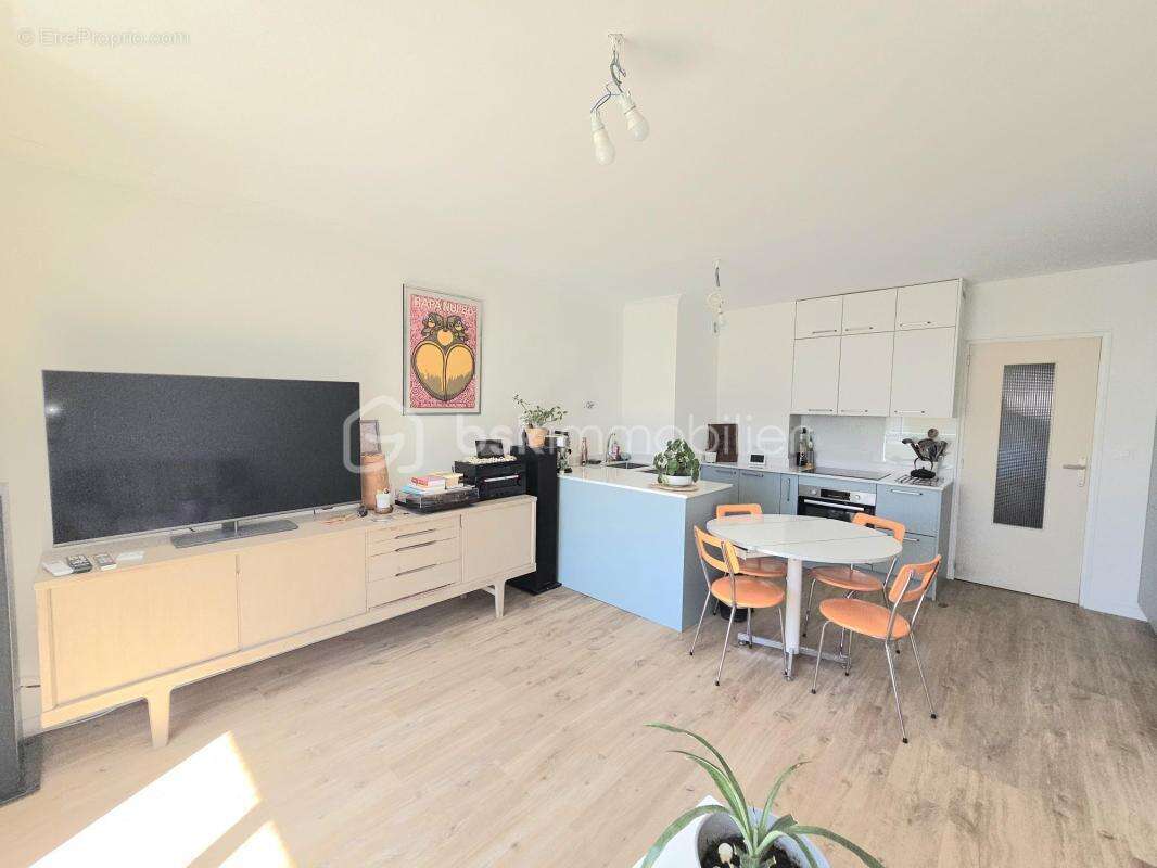 Sète, quartier Théatre, appartement T3 de 58 m² - photo 3