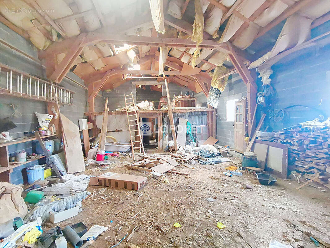 Maison à PAULHAC-EN-MARGERIDE