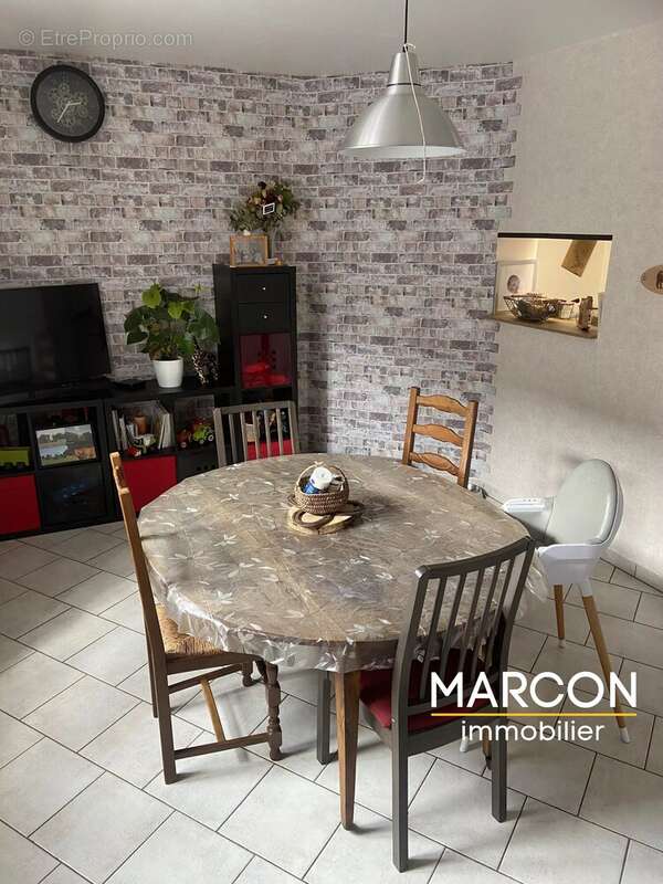 Maison à FELLETIN
